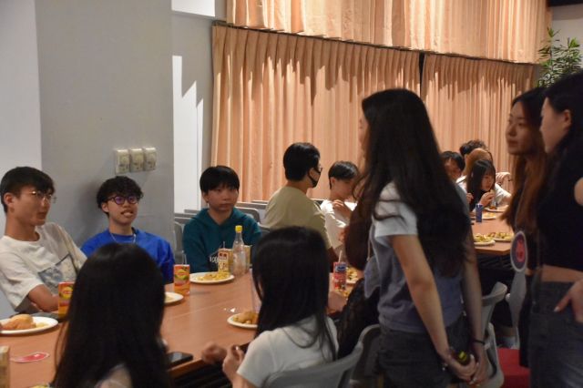 LINE_ALBUM_DESA49 新生茶會 0912_240927_13